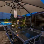 Ledenko Private Pool & Jacuzzi Biograd Na Moru