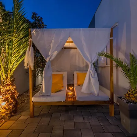 Luxury Villa Ledenko Private Pool Jacuzzi Garden
