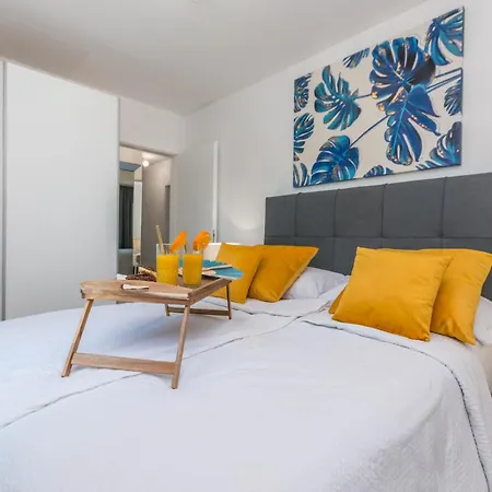 House With Pool Ledenko Apartment Biograd Na Moru