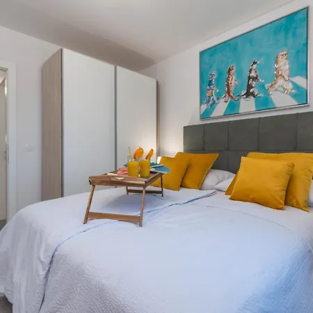 Apartamento Ledenko Private Pool & Jacuzzi Biograd Na Moru