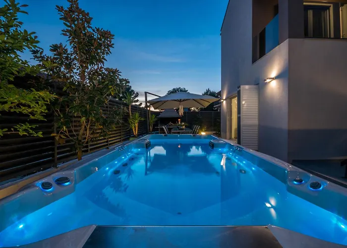 Appartement Luxury Villa Ledenko Private Pool Jacuzzi Garden Biograd Na Moru