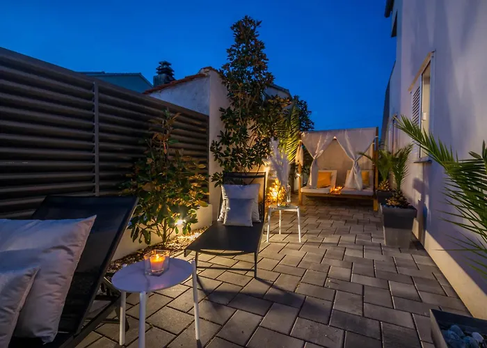Luxury Villa Ledenko Private Pool Jacuzzi Garden Biograd Na Moru