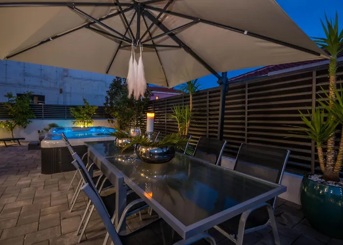 Luxury Villa Ledenko Private Pool Jacuzzi Garden Biograd Na Moru