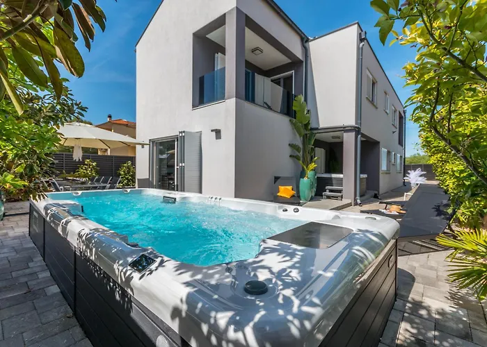 Appartement Luxury Villa Ledenko Private Pool Jacuzzi Garden Biograd Na Moru