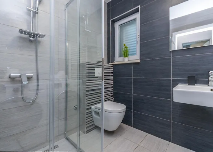 Luxury Villa Ledenko Private Pool Jacuzzi Garden *